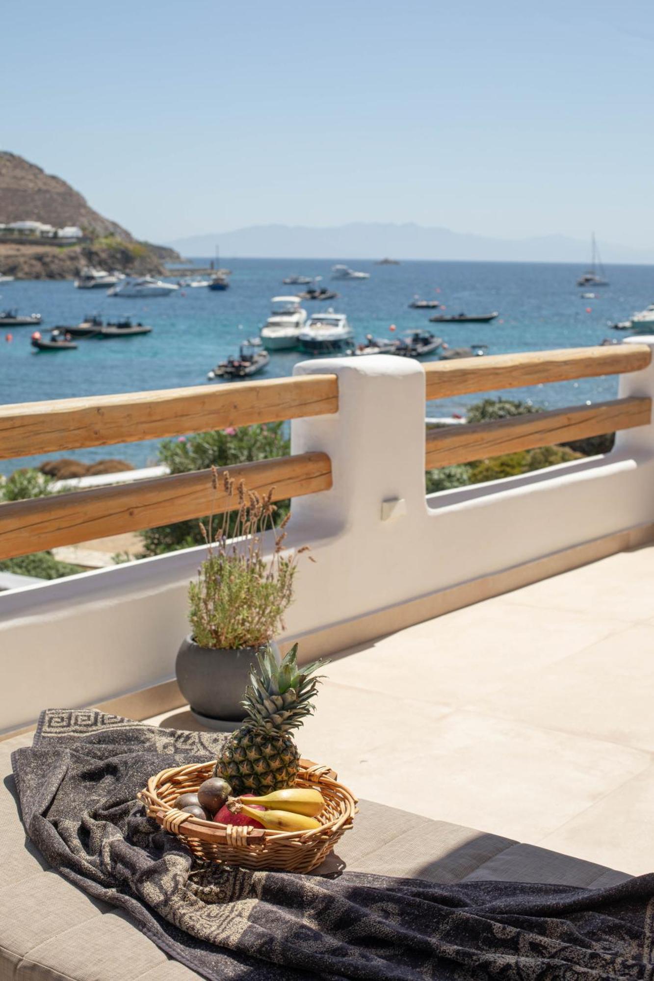 Pursue Your Day Dreams Ornos  Exterior photo